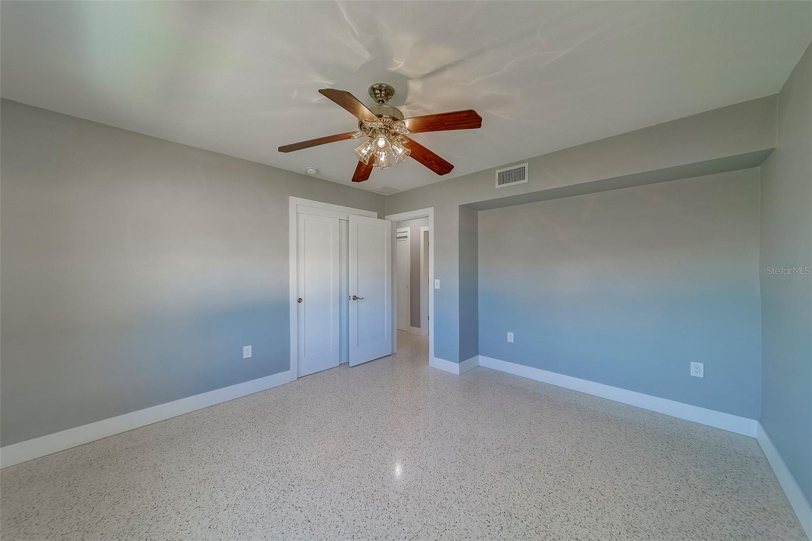 BELLEVUE ESTATES 4TH ADD - Residential