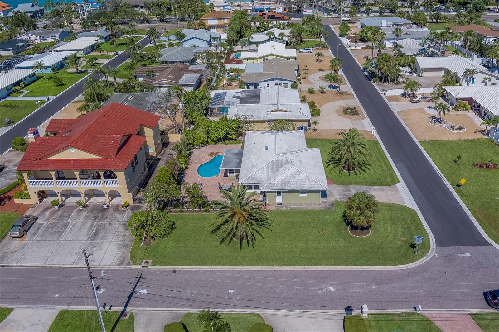 BELLEVUE ESTATES 4TH ADD - Residential