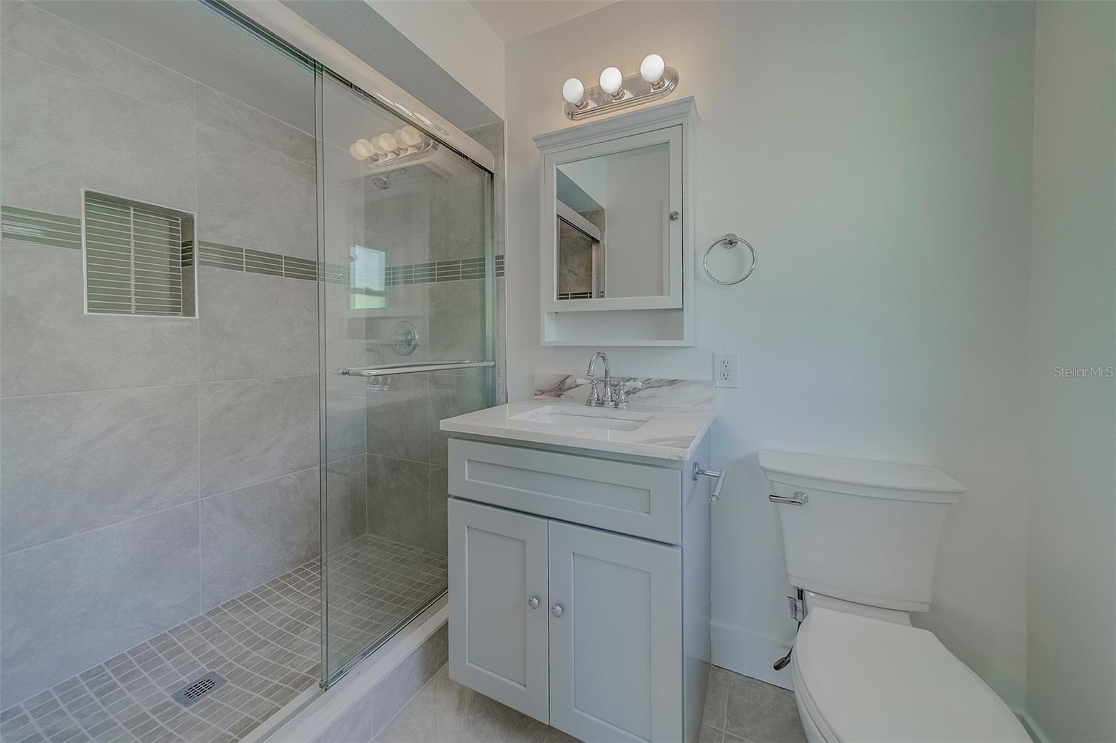 BELLEVUE ESTATES 4TH ADD - Residential