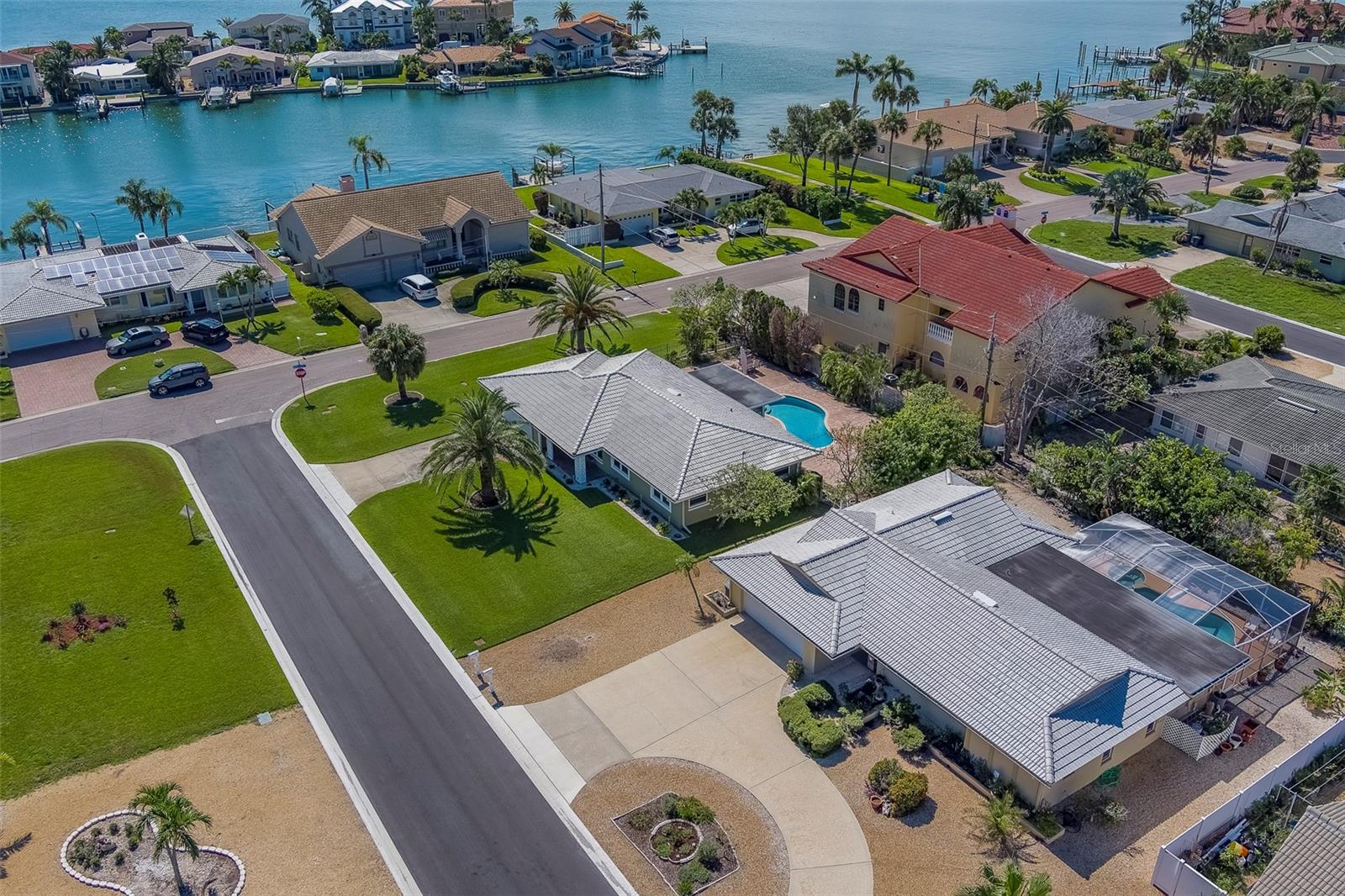 BELLEVUE ESTATES 4TH ADD - Residential