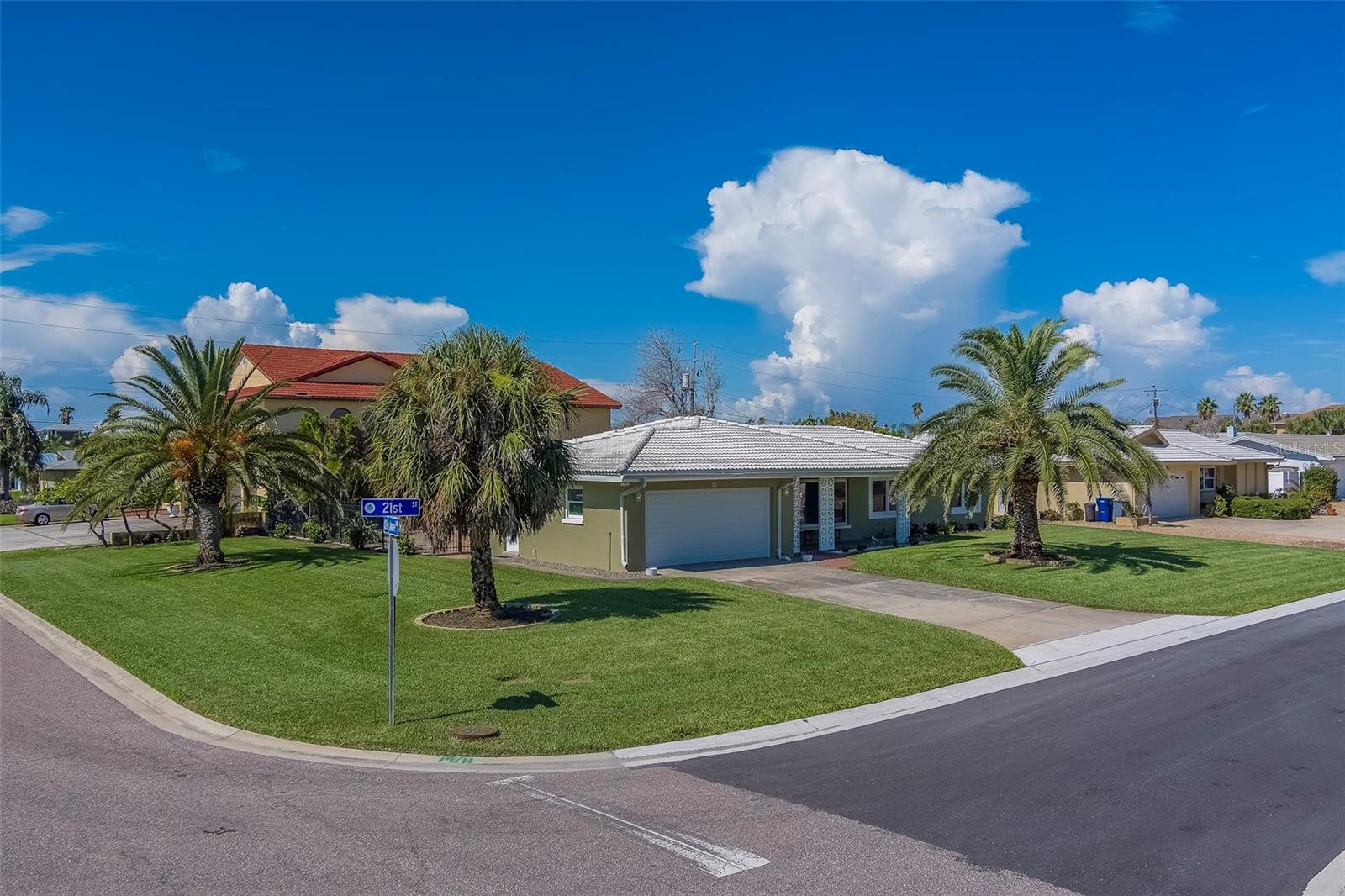 BELLEVUE ESTATES 4TH ADD - Residential