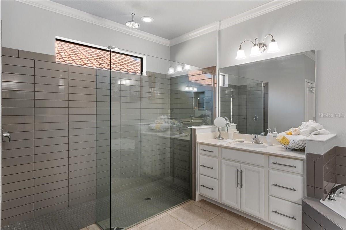 BELLALAGO PH 4K - Residential