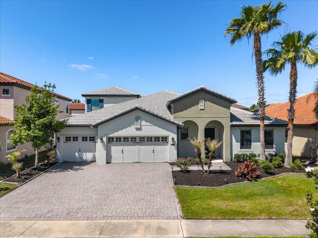 Photo of 3814 Shoreside Drive, Kissimmee, FL 34746 (MLS # O6399579)