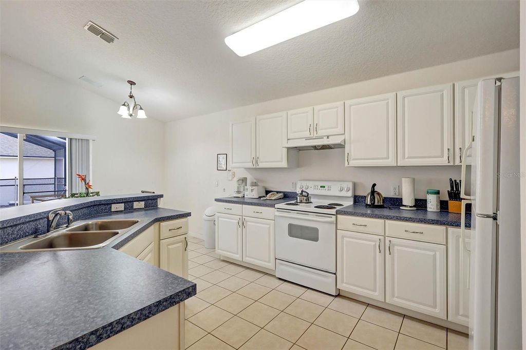 Photo of 101 Kildrummy Drive, Davenport, FL 33896 (MLS # S5149077)