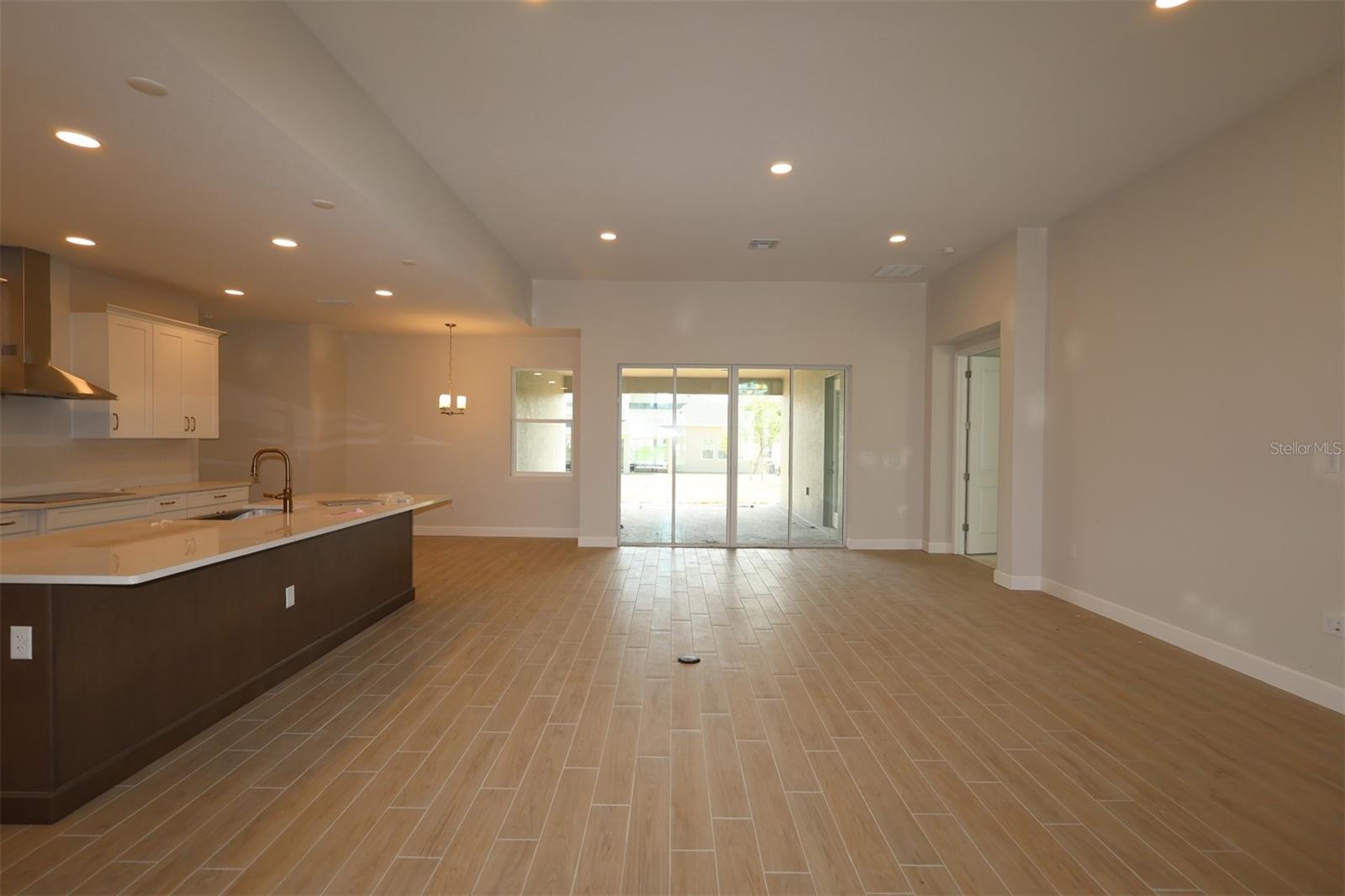 2699 RAVENCLIFFE TERRACE