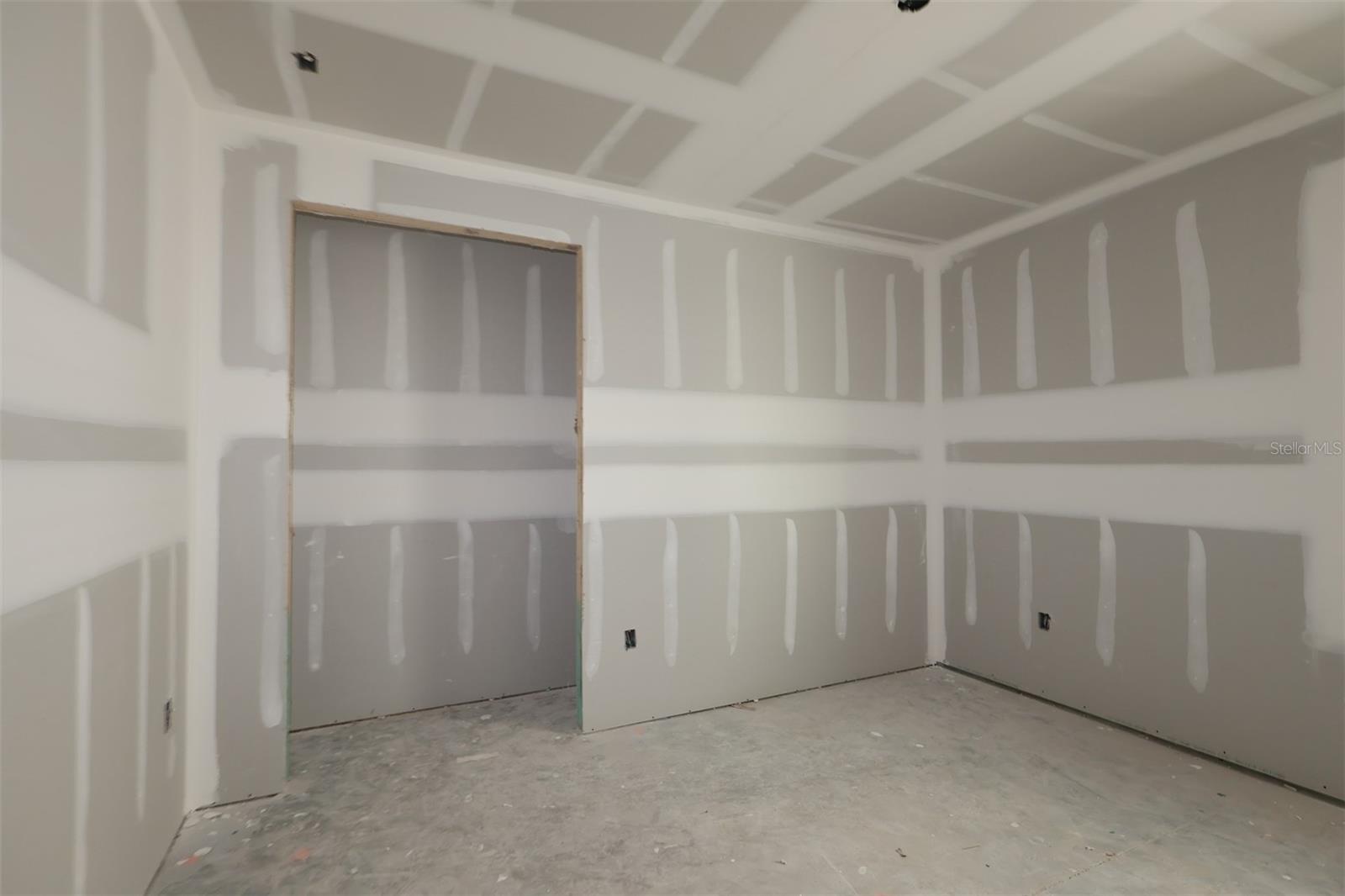 2699 RAVENCLIFFE TERRACE