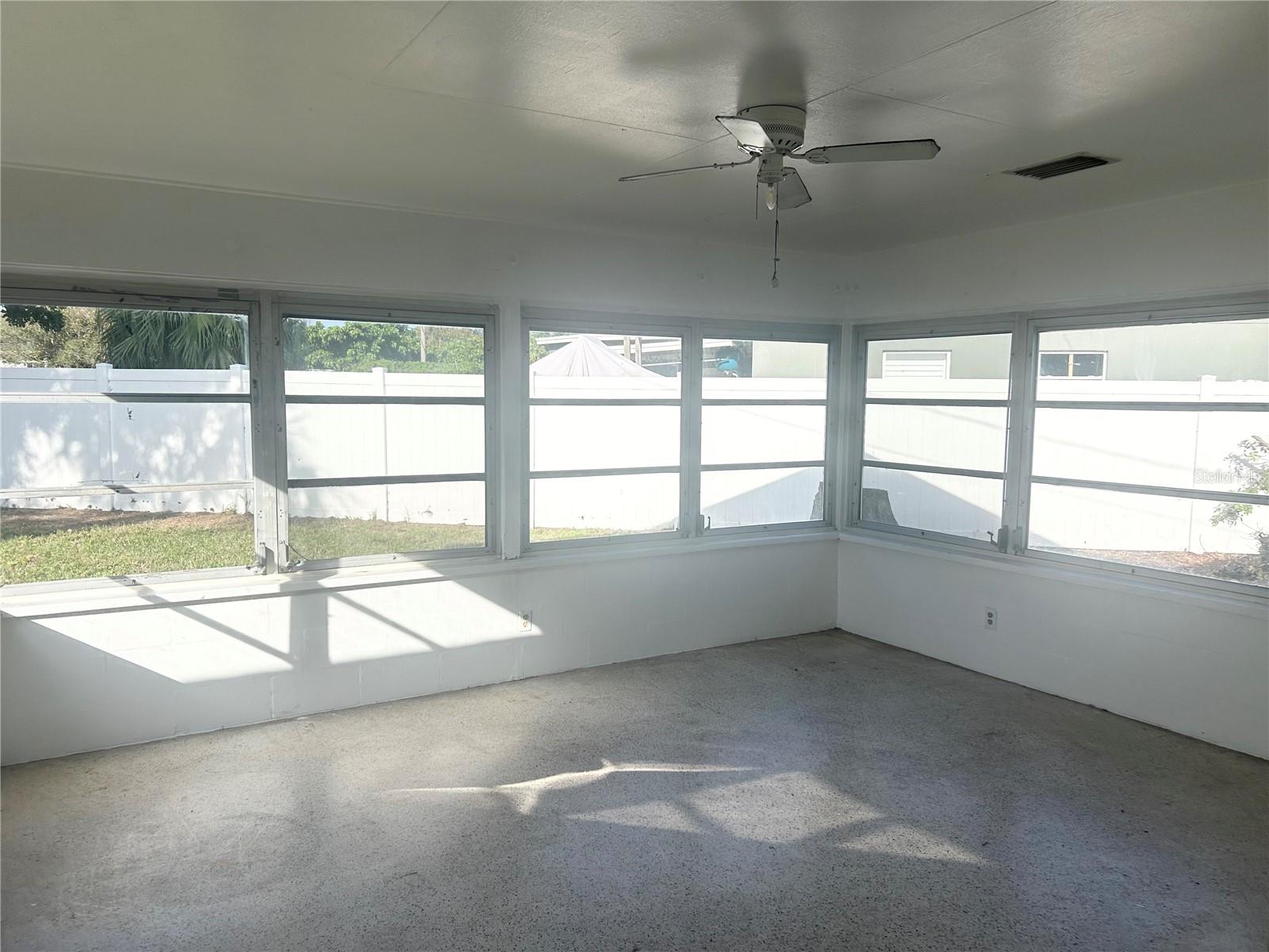 MEADOW LAWN 2ND ADD - Residential