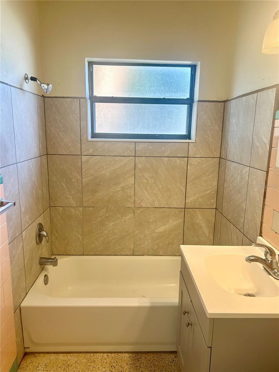 MEADOW LAWN 2ND ADD - Residential