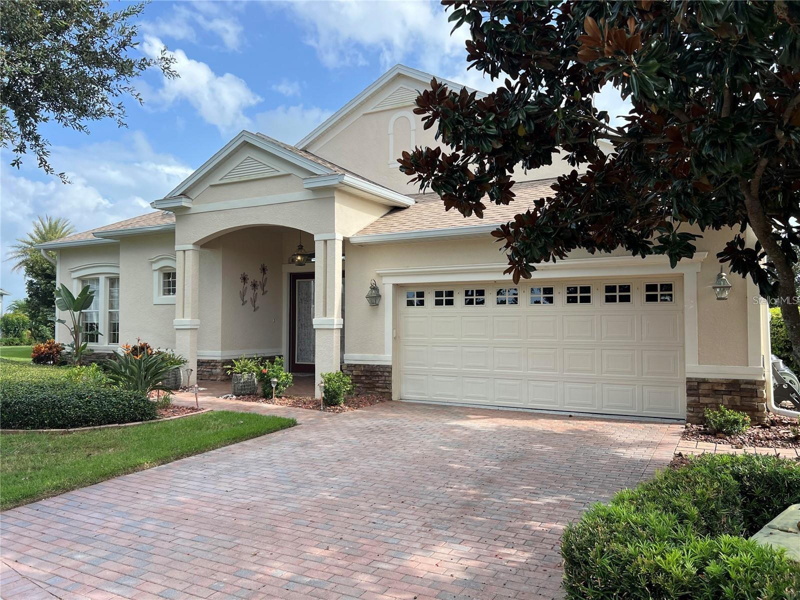 GROVELAND CASCADES GROVELAND PH 02 - Residential Lease