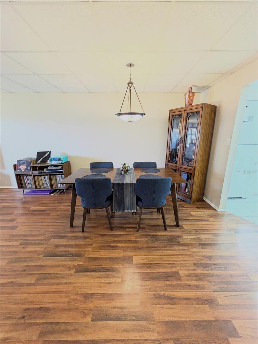 PLAZA VIEW APTS UN 04 - Residential