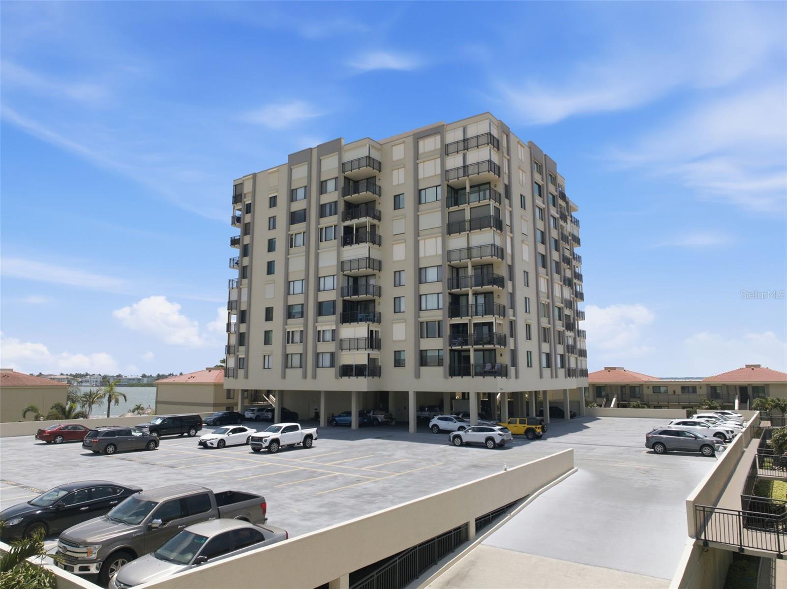 6372 PALMA DEL MAR BOULEVARD S 606