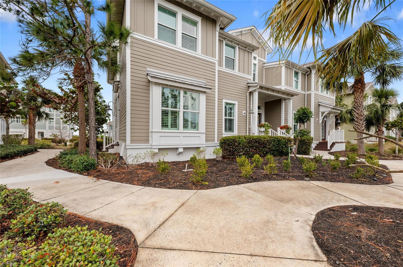 EDGEWATER WALK ON HARBOUR ISLE 5-36 - Residential