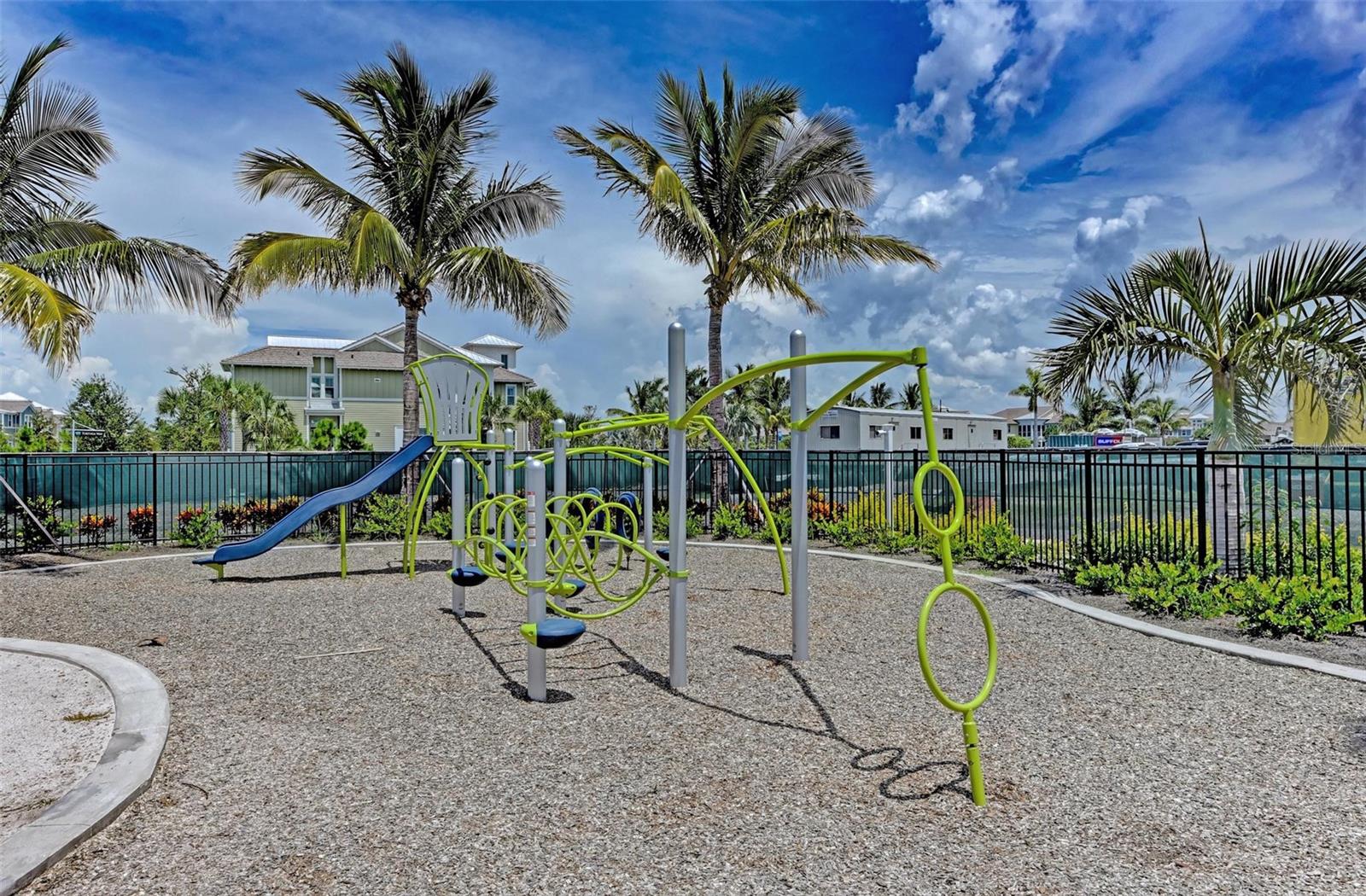 EDGEWATER WALK ON HARBOUR ISLE 5-36 - Residential