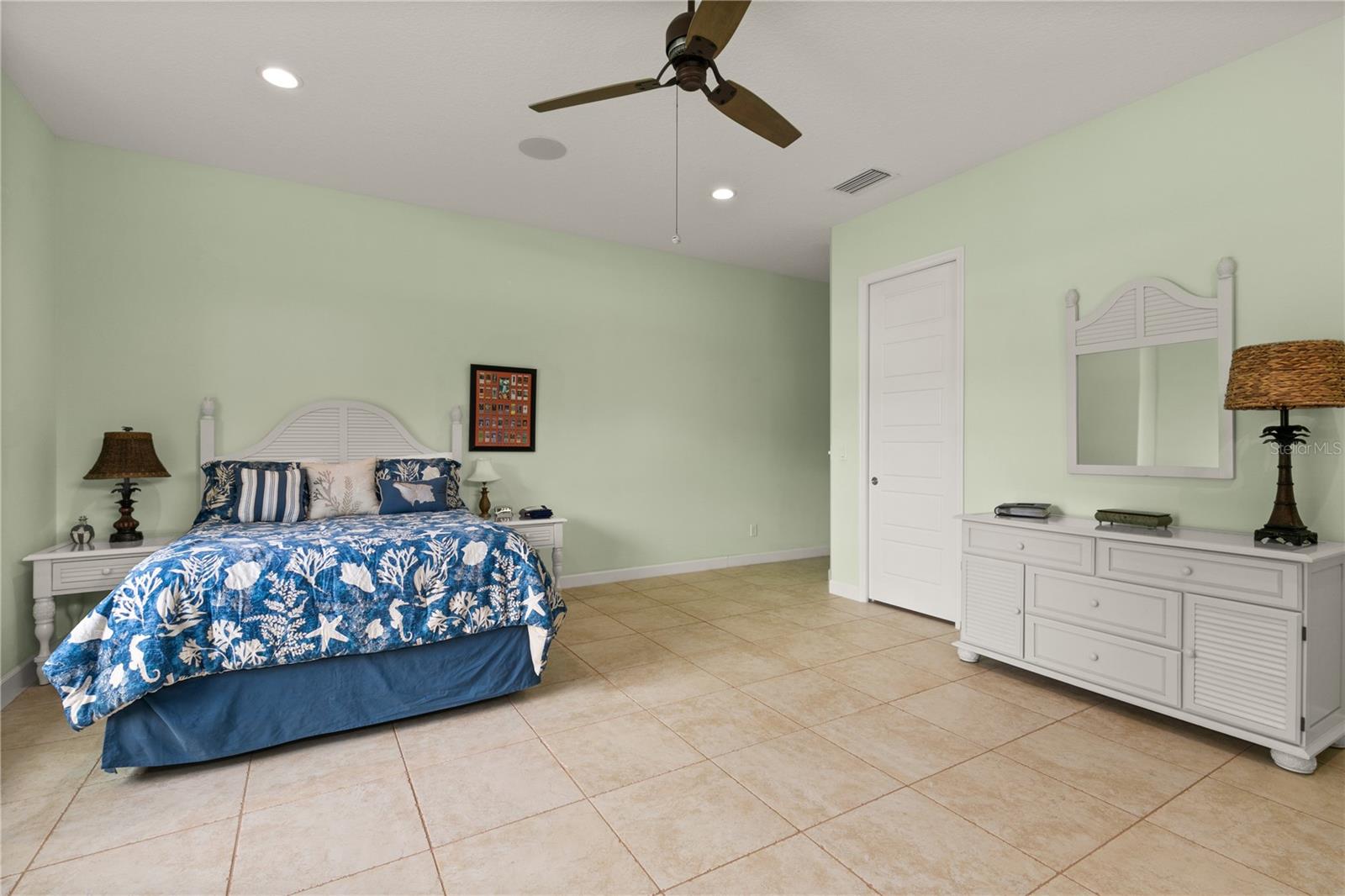 LAKES/MOUNT DORA PH 2 - Residential