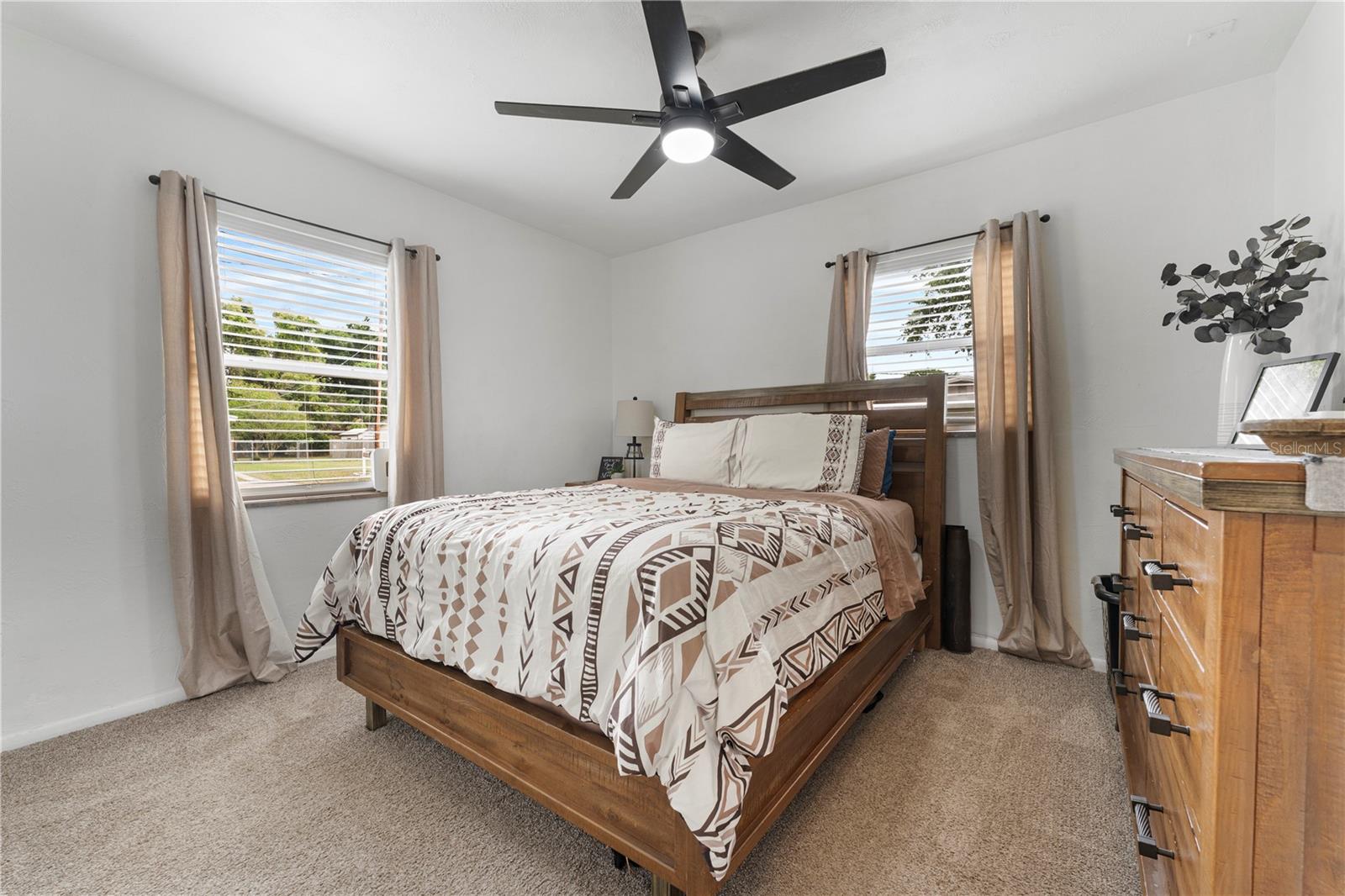 BILTMORE SHORES - Residential