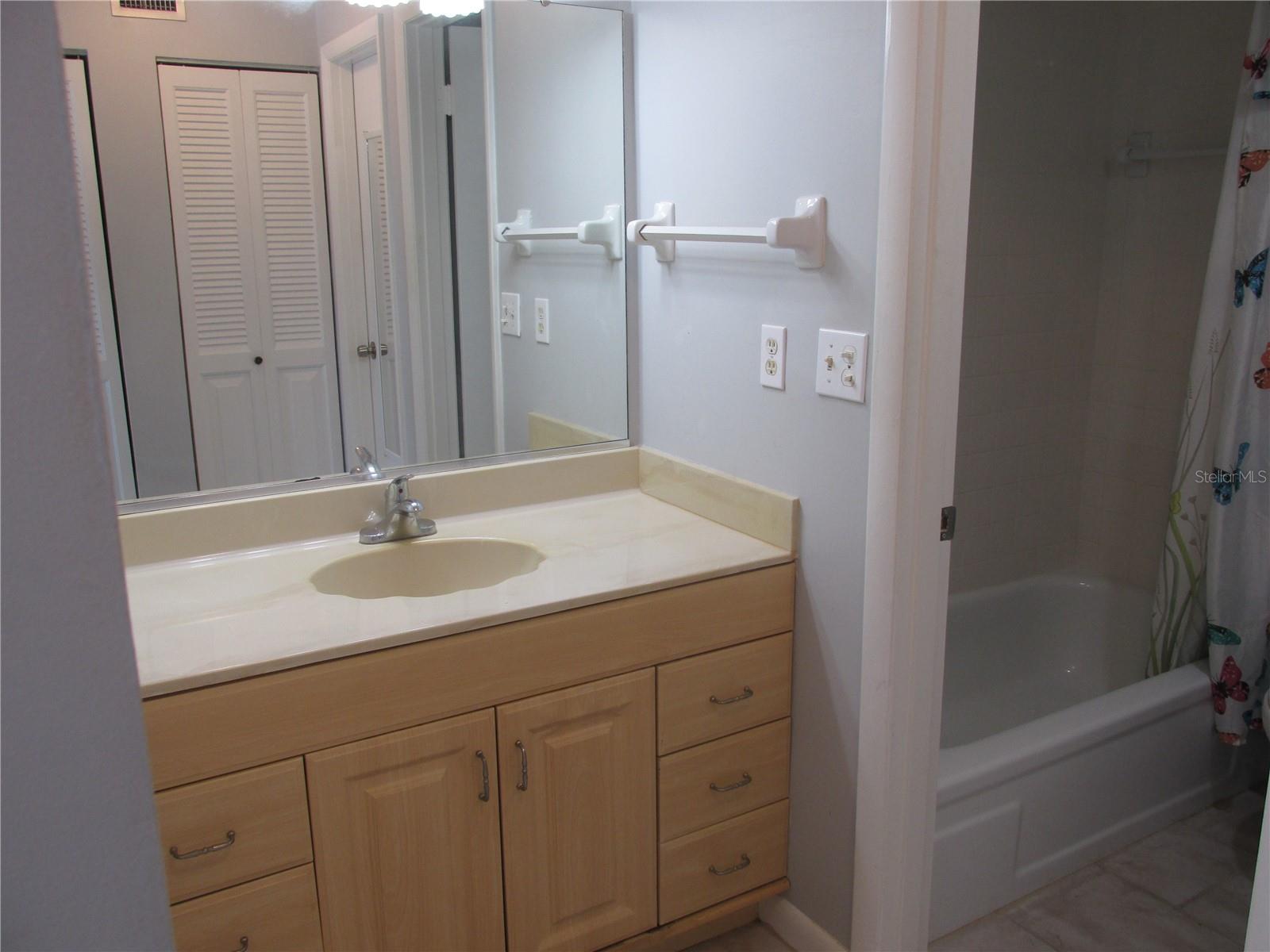BIRD BAY VILLAGE / SANDPIPER APTS - Residential