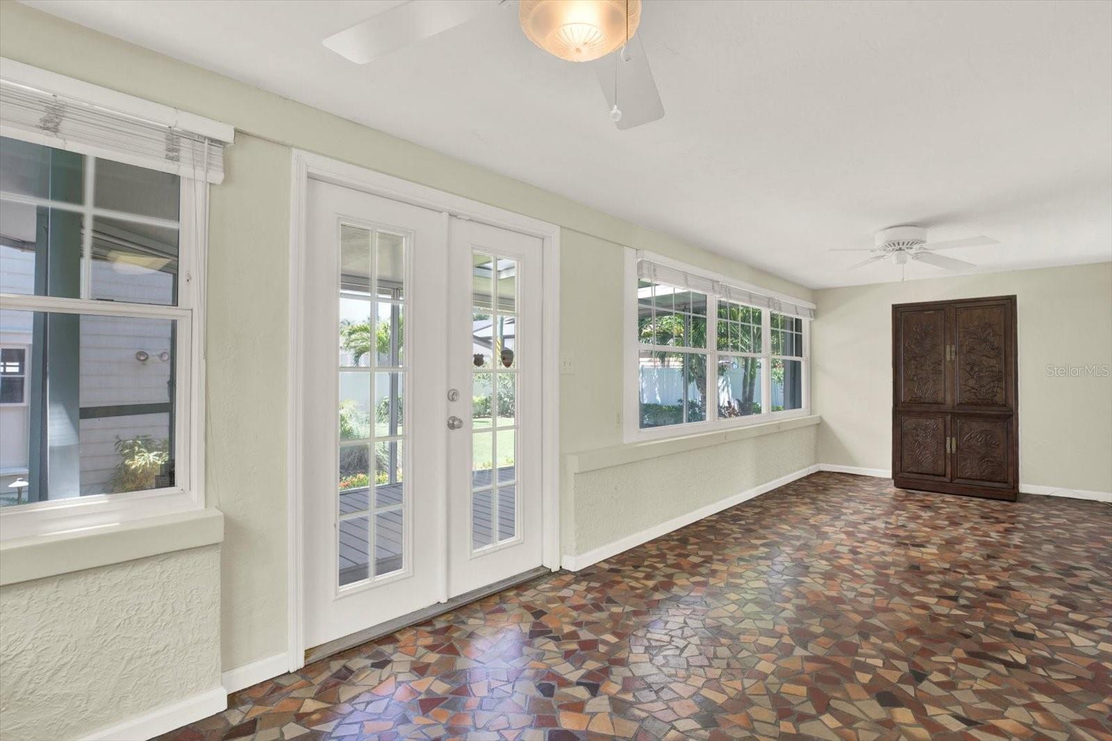 SNELL & HAMLETTS NORTH SHORE ADD - Residential