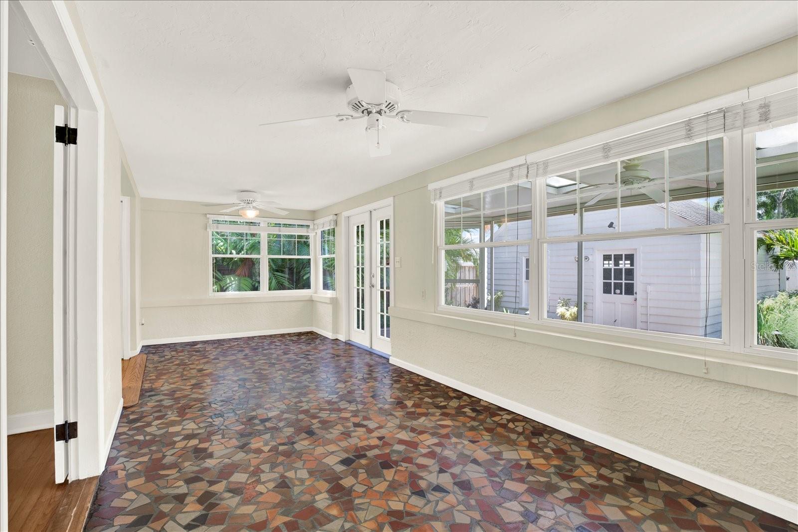 SNELL & HAMLETTS NORTH SHORE ADD - Residential