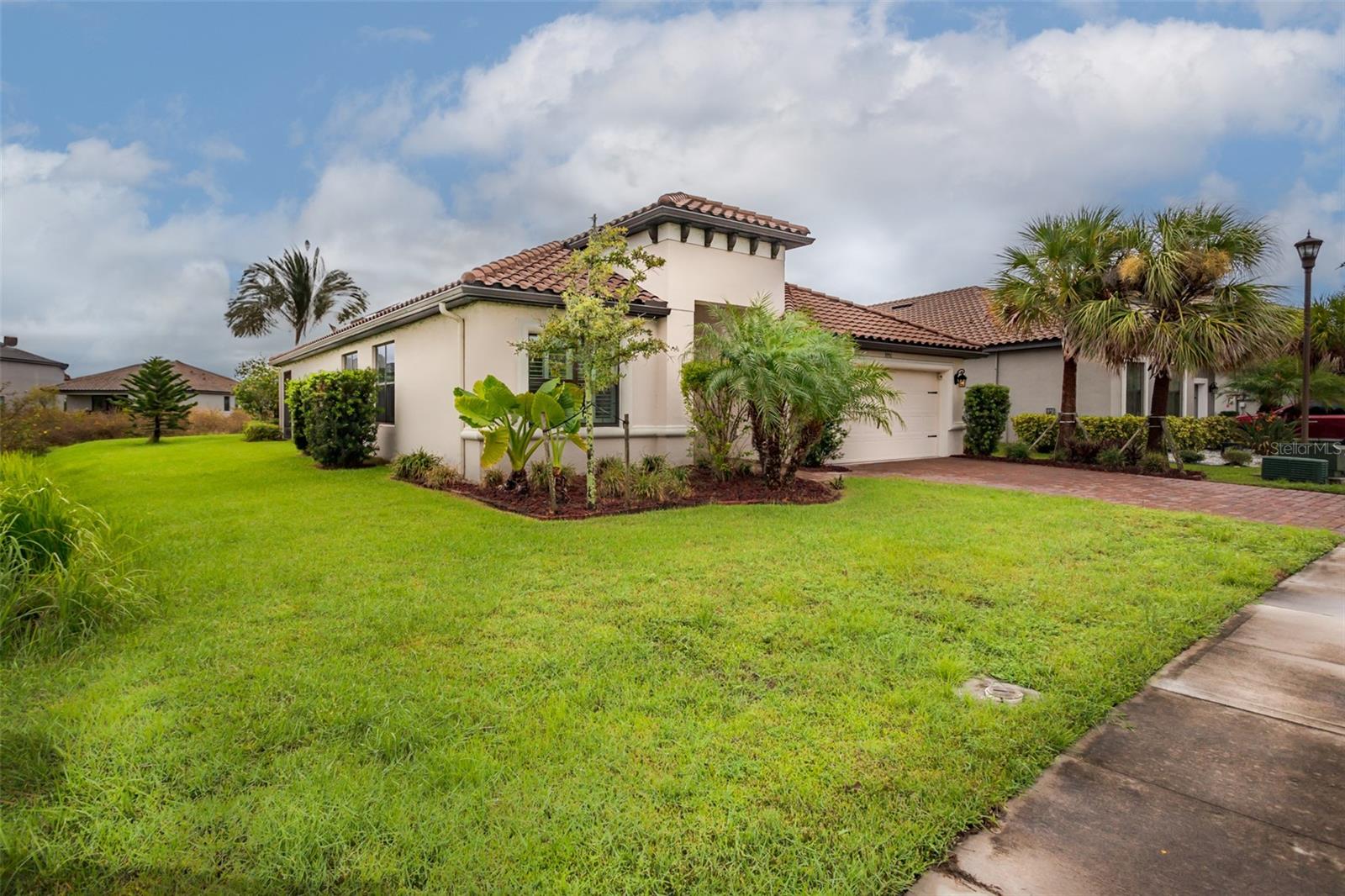 3951 CARRICK BEND DRIVE