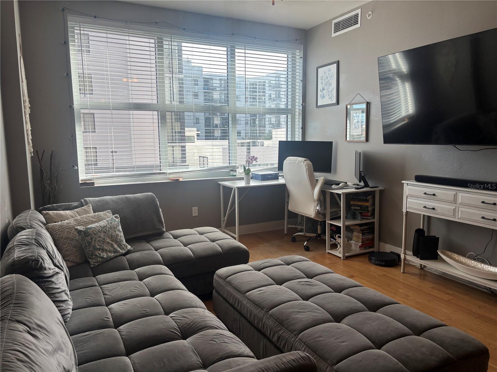 GRAND CENTRAL AT KENNEDY RESID - Residential