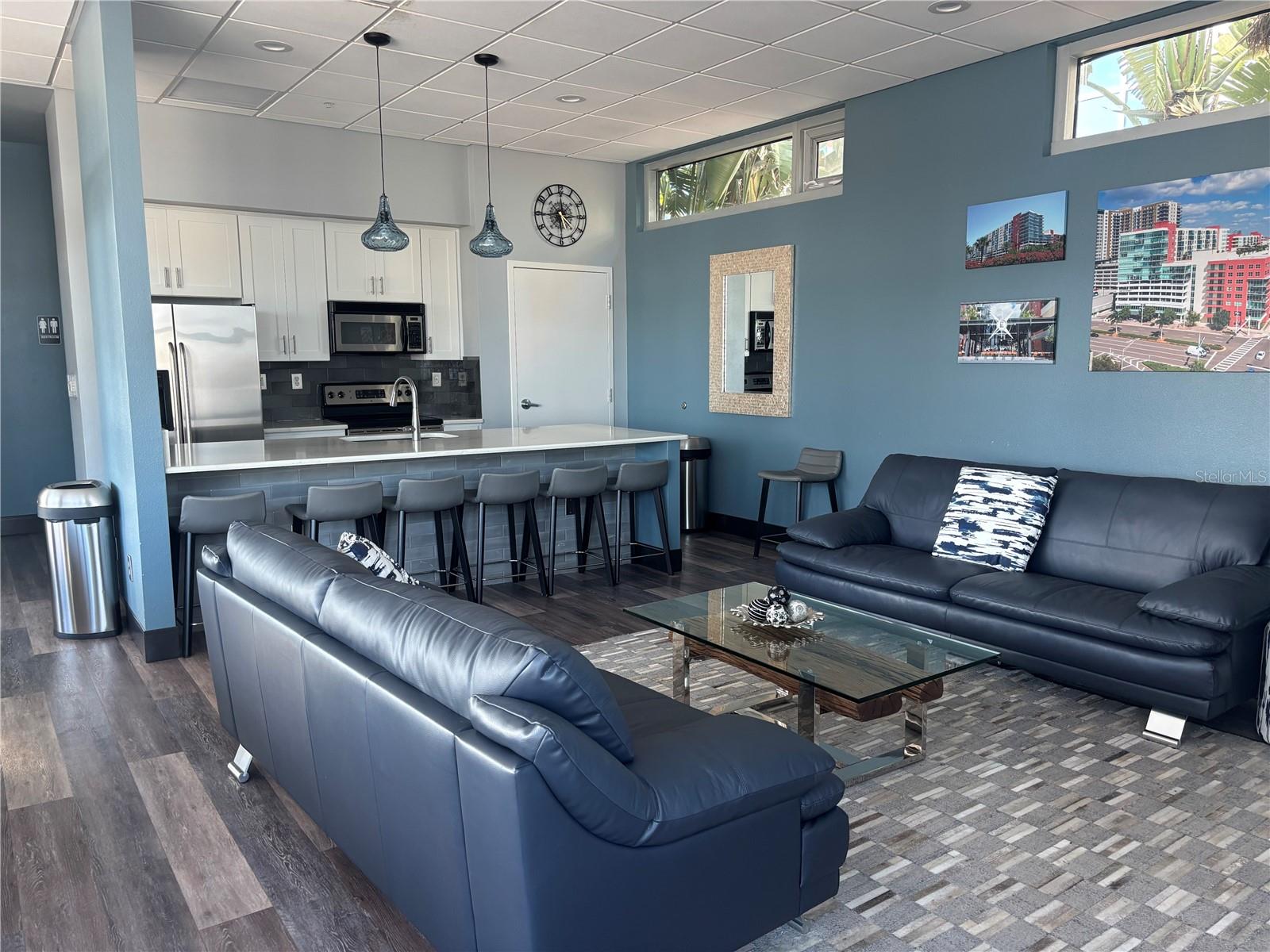 GRAND CENTRAL AT KENNEDY RESID - Residential