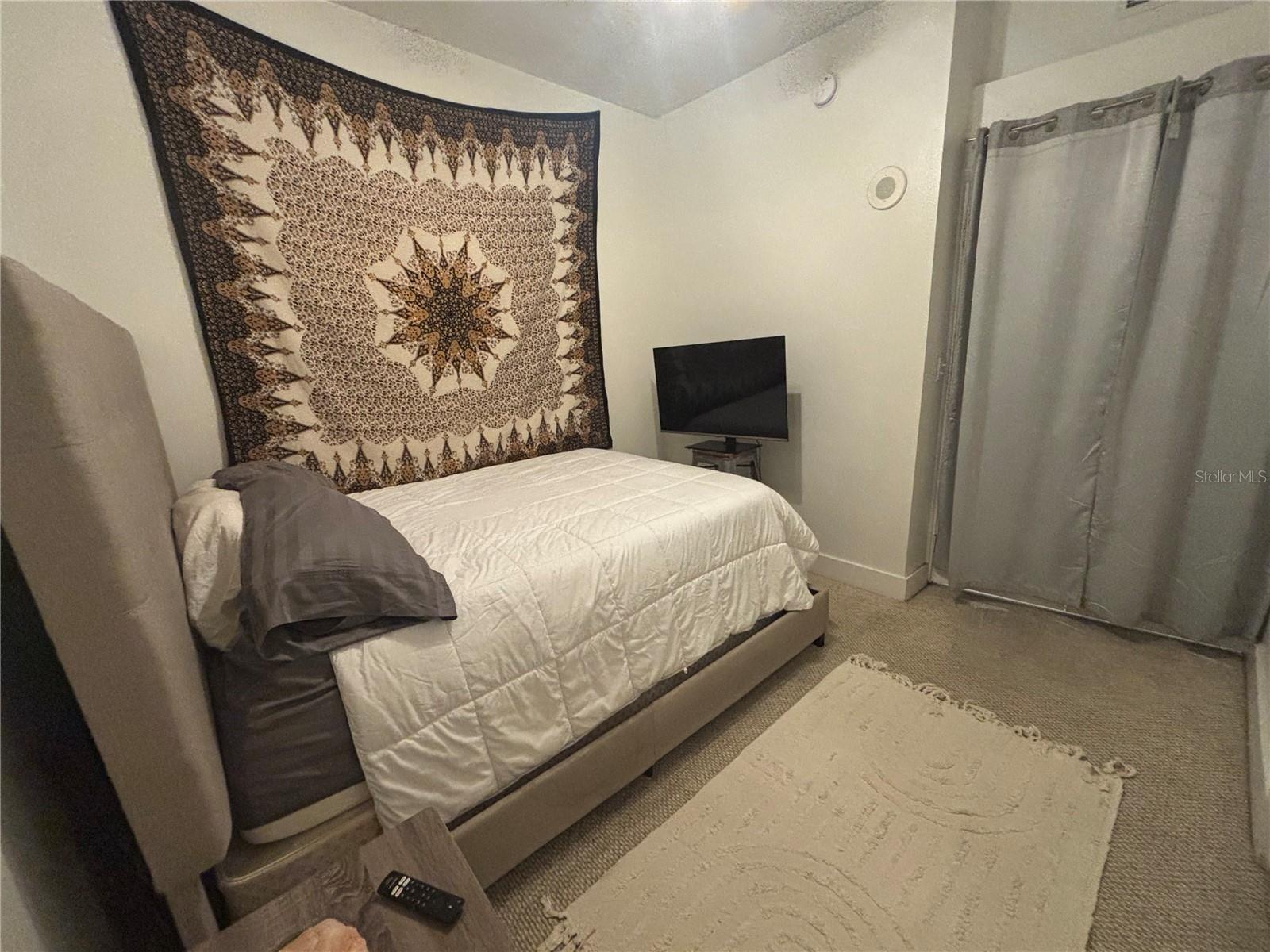GRAND CENTRAL AT KENNEDY RESID - Residential