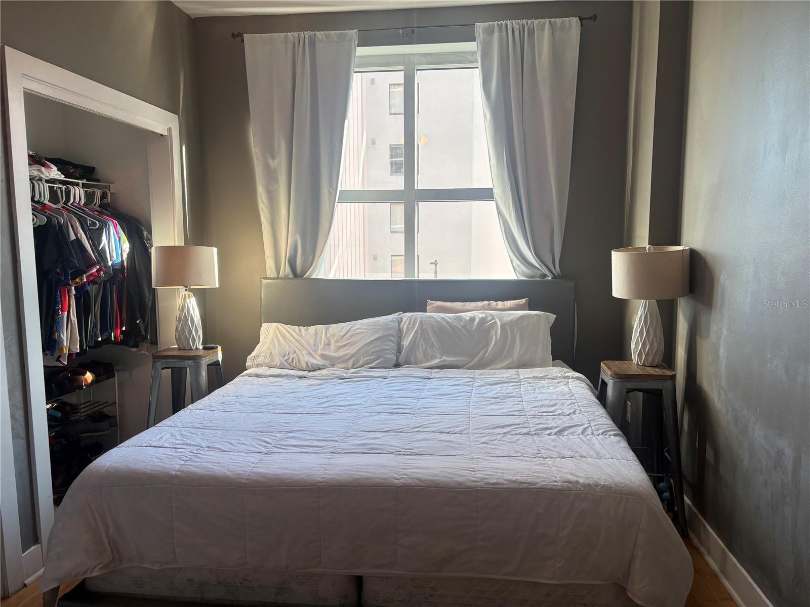 GRAND CENTRAL AT KENNEDY RESID - Residential