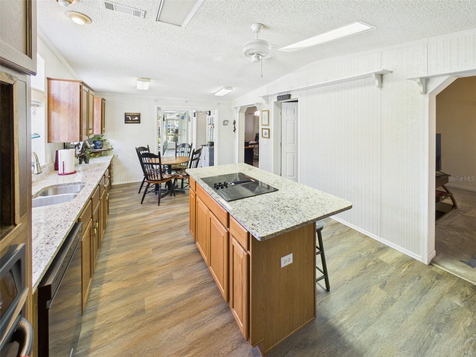 FOREST LAKES PARK BIG STEEP LAKE - Residential