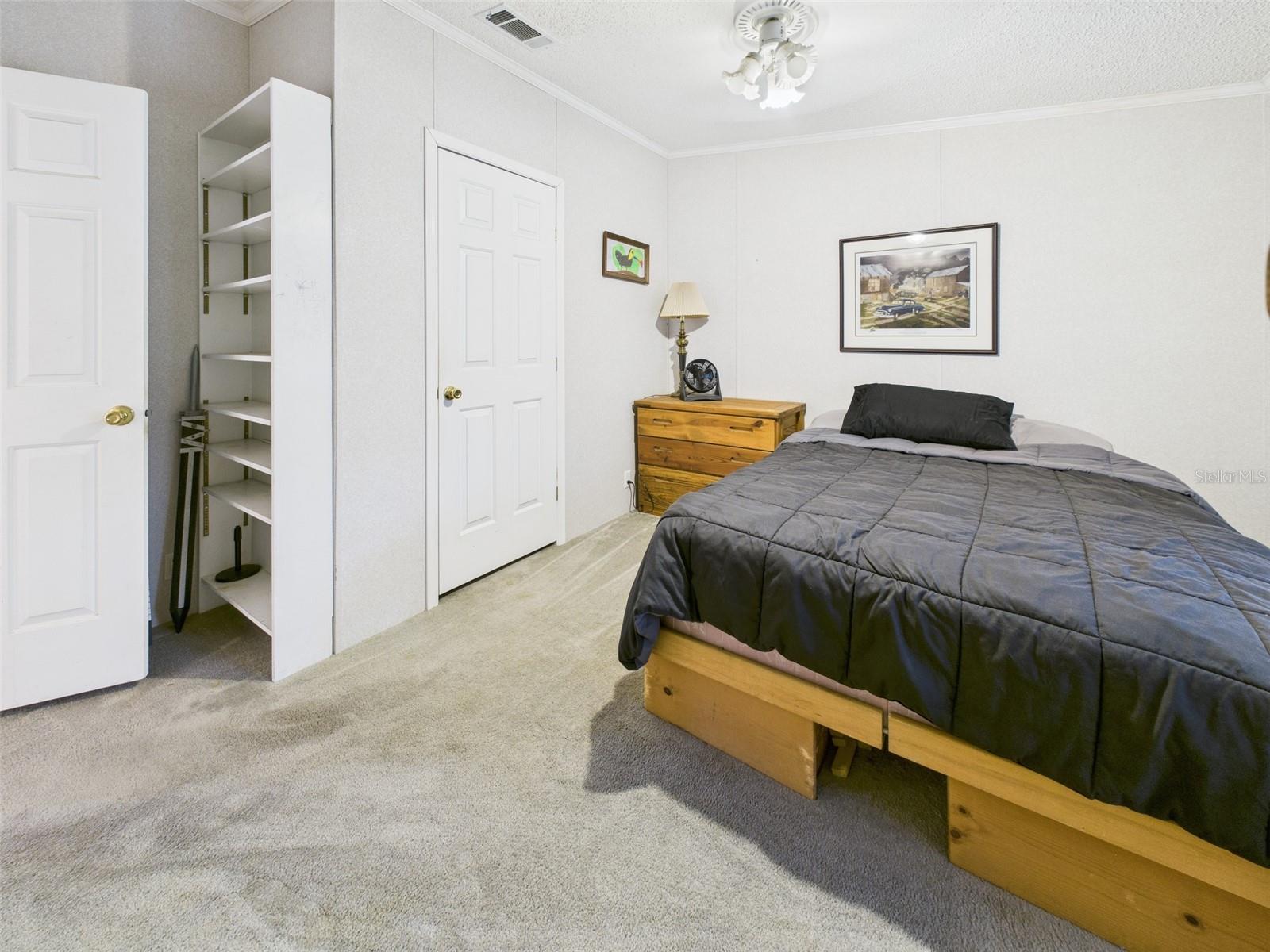 FOREST LAKES PARK BIG STEEP LAKE - Residential