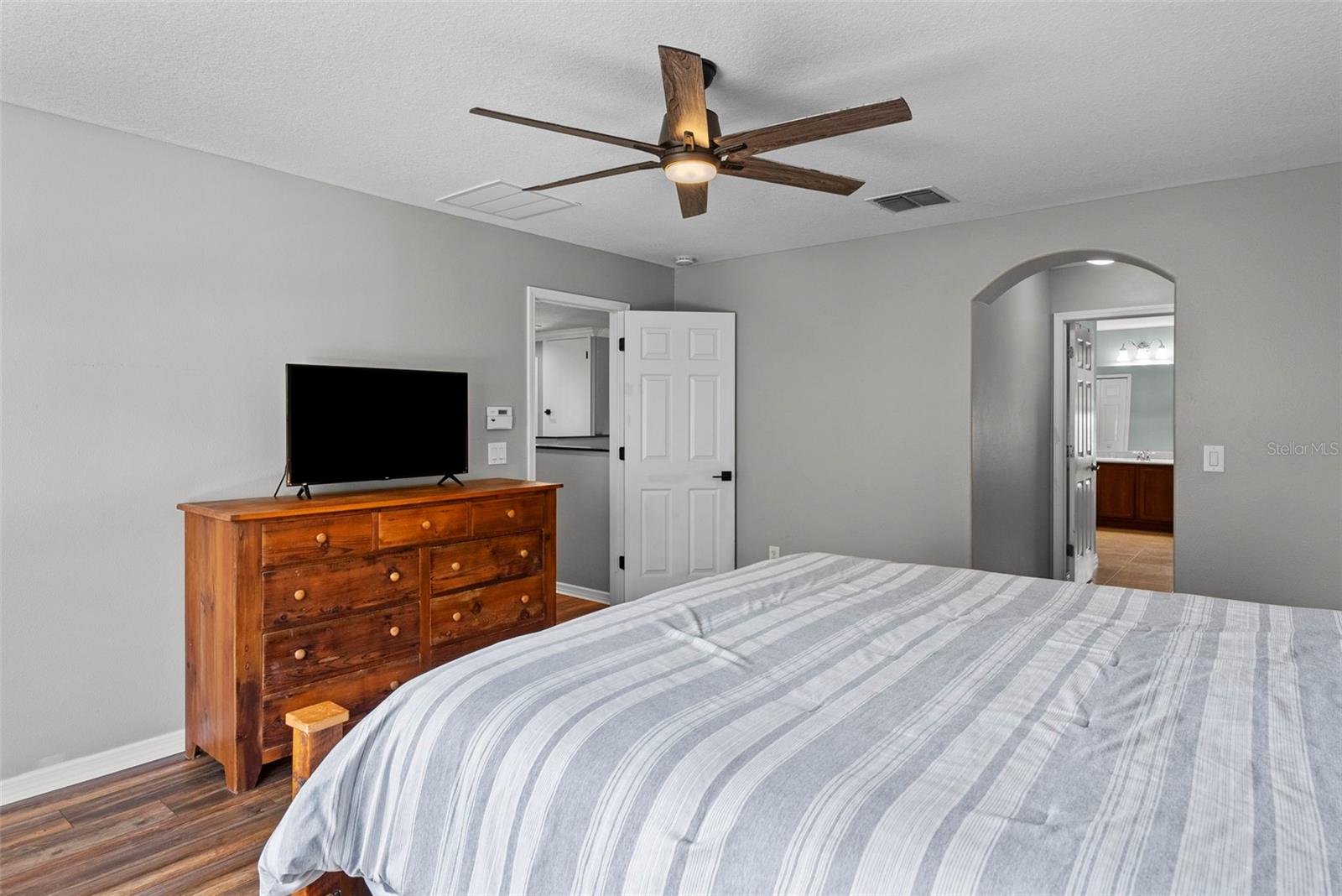 HERITAGE ISLES PH 1F - Residential