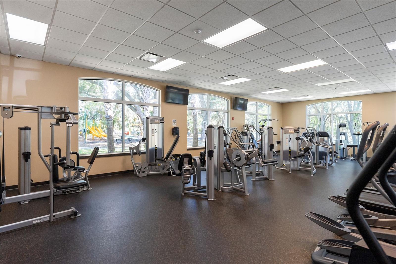 HERITAGE ISLES PH 1F - Residential