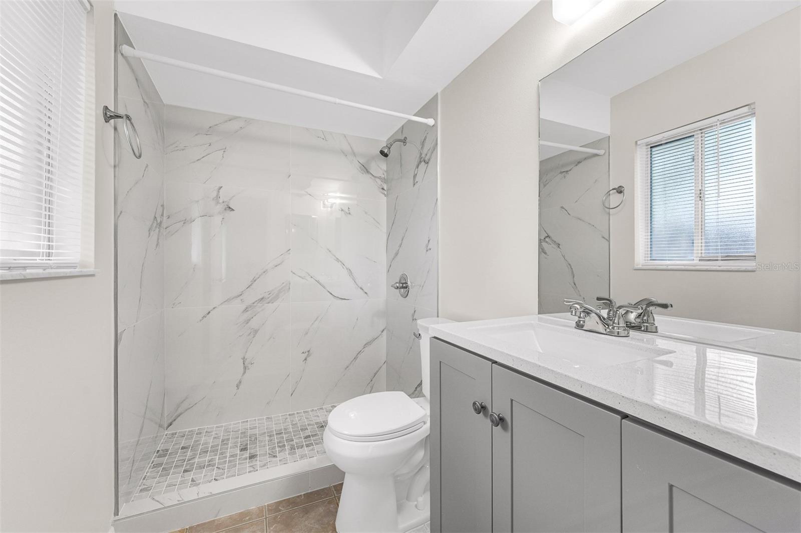 ALTALOMA HEIGHTS - Residential Lease