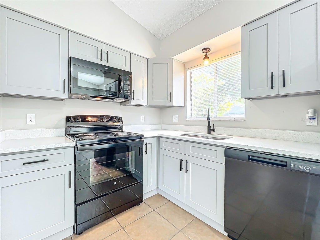 Photo of 13868 Lena Street, Orlando, FL 32826 (MLS # O6442626)
