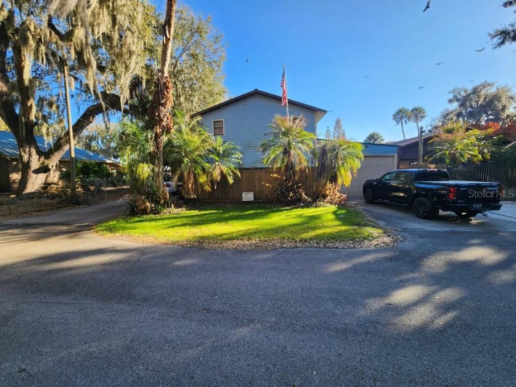 Photo of 9428 Cat Track Trail, Lake Wales, FL 33898 (MLS # TB8479338)