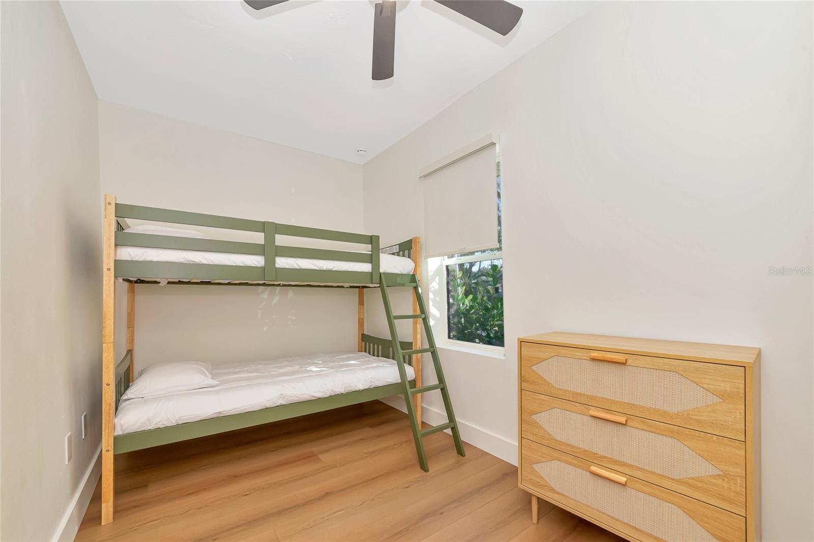 RIVERVIEW CONTINUED - Residential