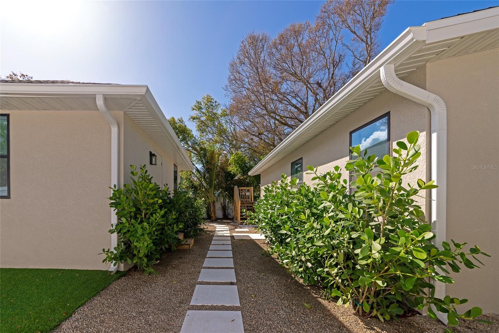 RIVERVIEW CONTINUED - Residential