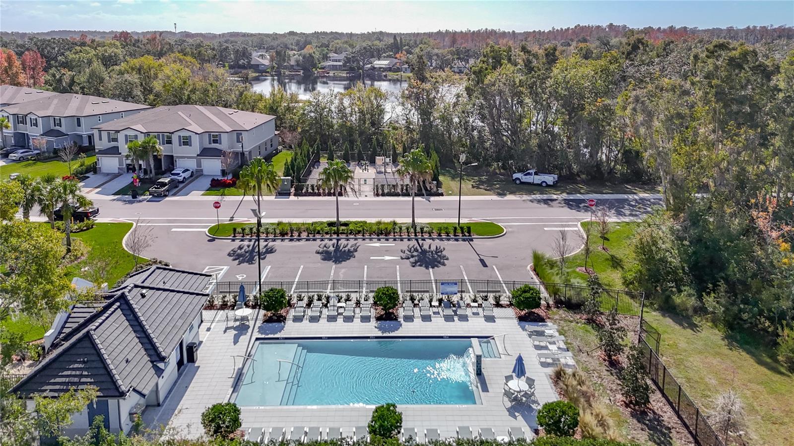 TOWNES/LK THOMAS PH 1 - Residential Lease