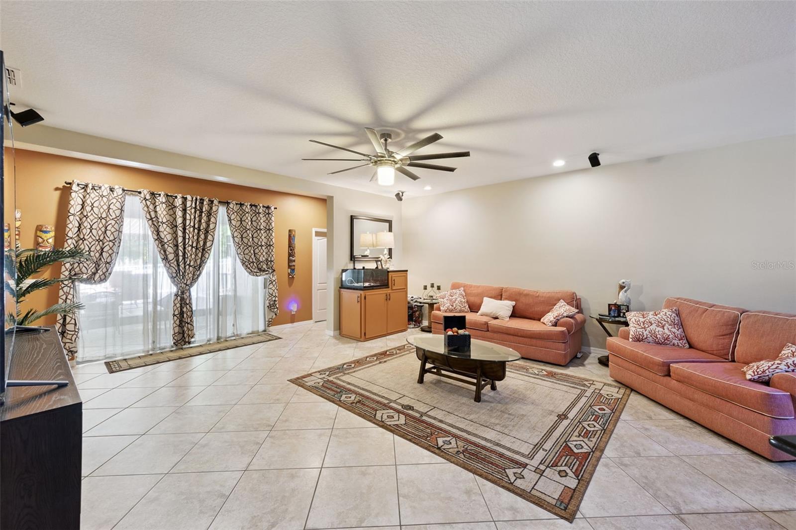 SADDLEBROOK - Residential