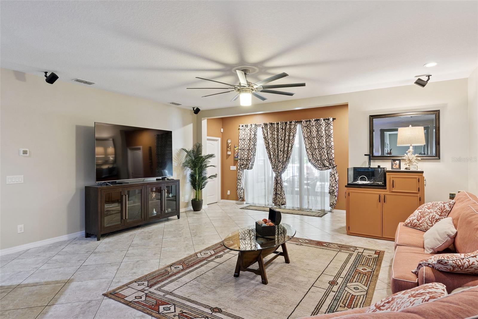 SADDLEBROOK - Residential