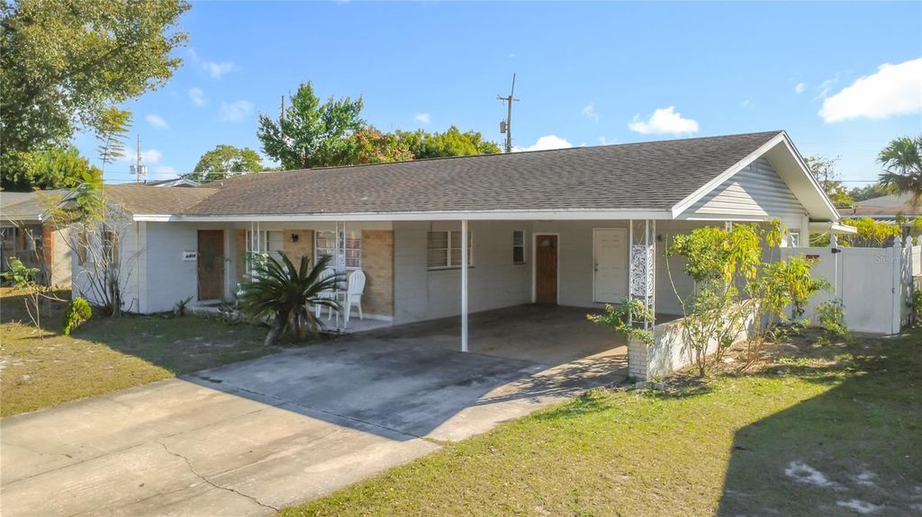 Photo of 4314 Derbyshire Lane, Orlando, FL 32812 (MLS # O6373038)