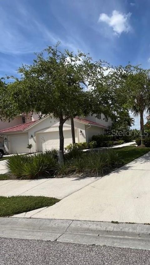 A home in PORT CHARLOTTE