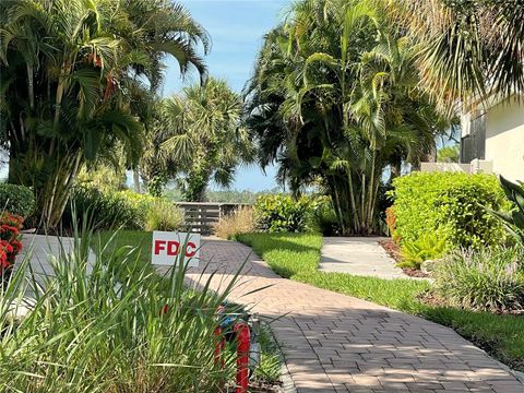 A home in PORT CHARLOTTE