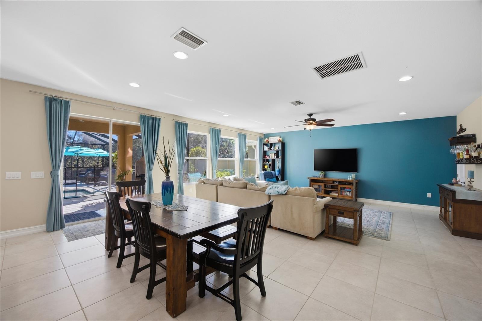 PROMENADE AT LAKE PARK - Residential