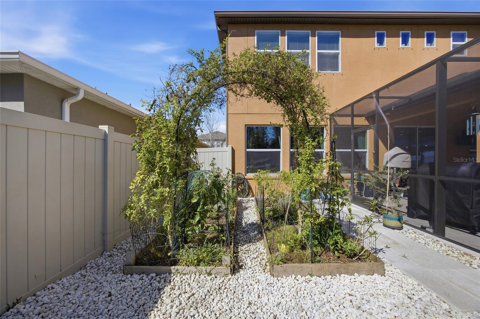 PROMENADE AT LAKE PARK - Residential