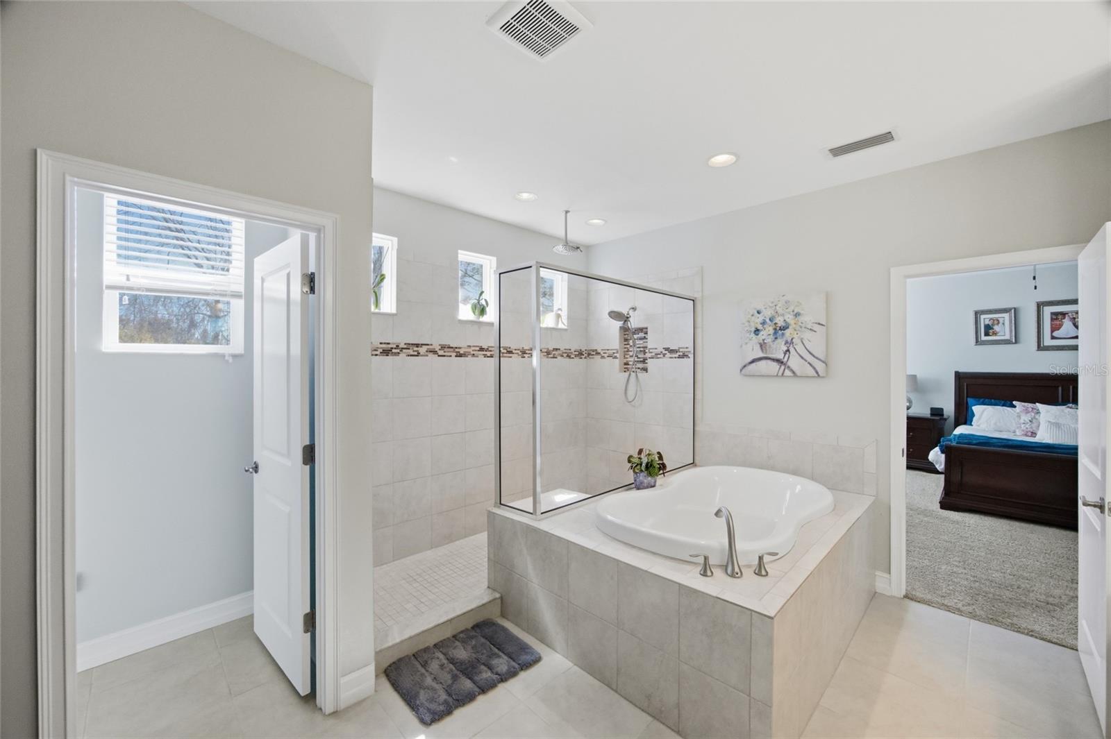 PROMENADE AT LAKE PARK - Residential