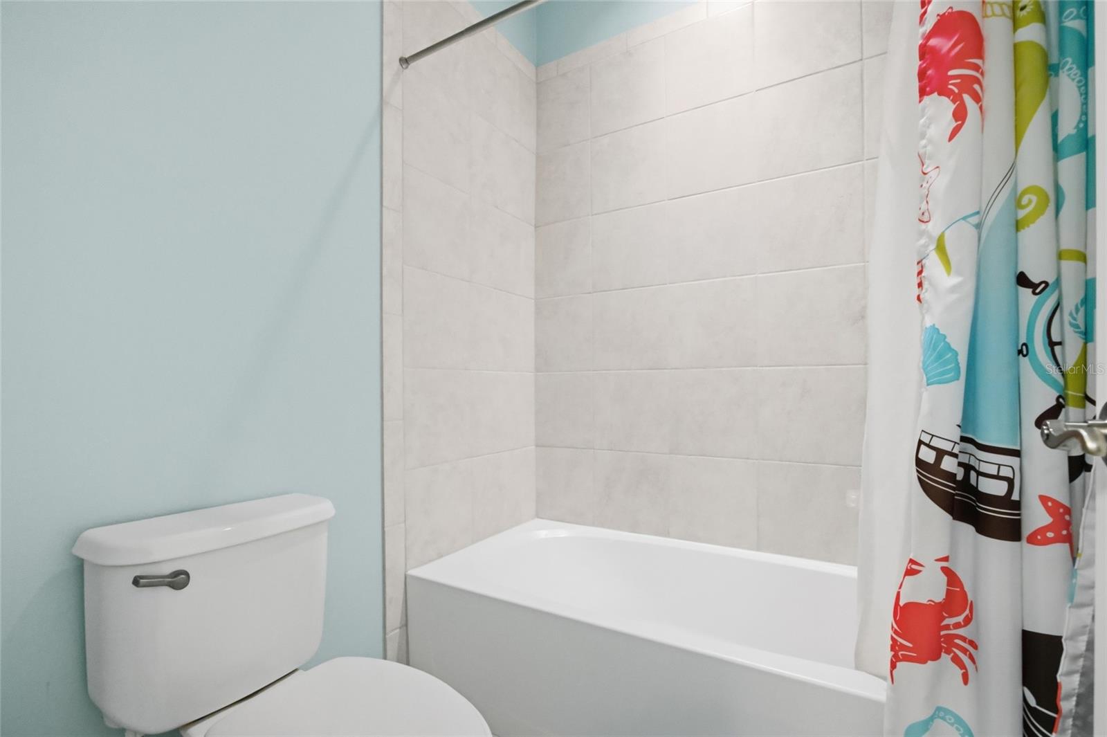 PROMENADE AT LAKE PARK - Residential