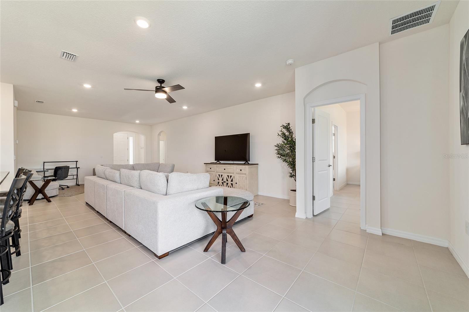 OCALA PRESERVE PH 8 - Residential Lease