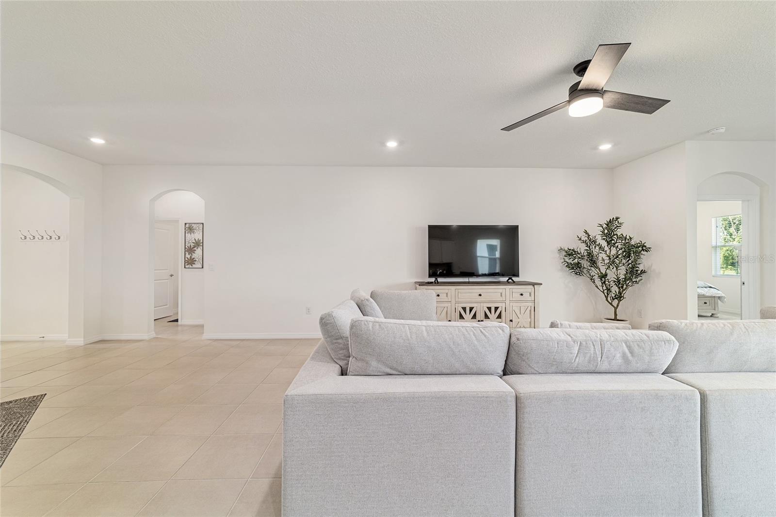 OCALA PRESERVE PH 8 - Residential Lease