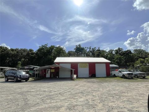 Tiny photo for 2520 Us Highway 441/27, Fruitland Park, FL 34731 (MLS # G5099856)