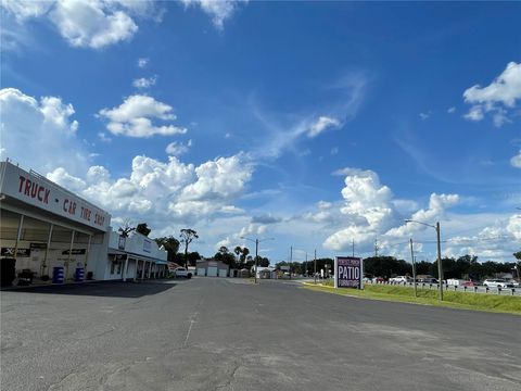 Tiny photo for 2520 Us Highway 441/27, Fruitland Park, FL 34731 (MLS # G5099856)